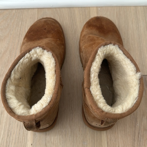UGG women’s boots - Picture 4 of 4